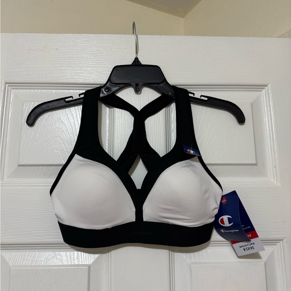 NWT Champion Sports Bra Size Small